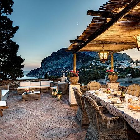 Villa Goldfinger Капри Экстерьер фото