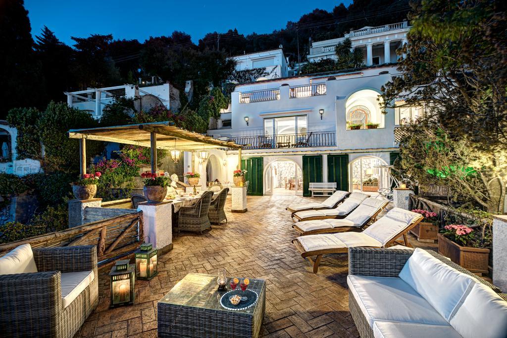 Villa Goldfinger Капри Экстерьер фото