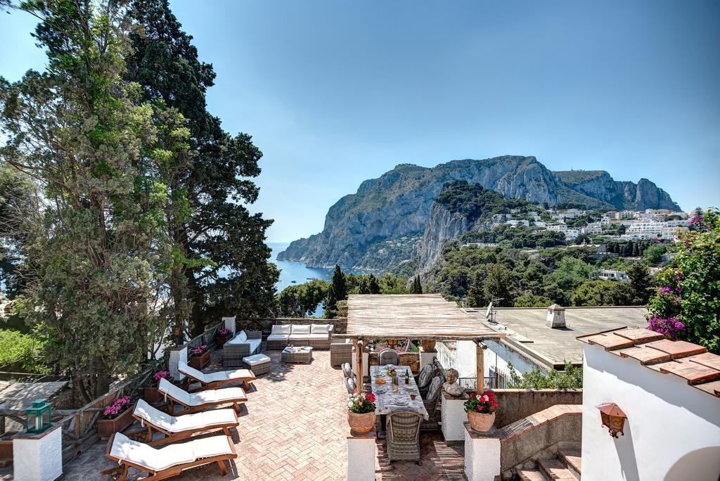 Villa Goldfinger Капри Экстерьер фото
